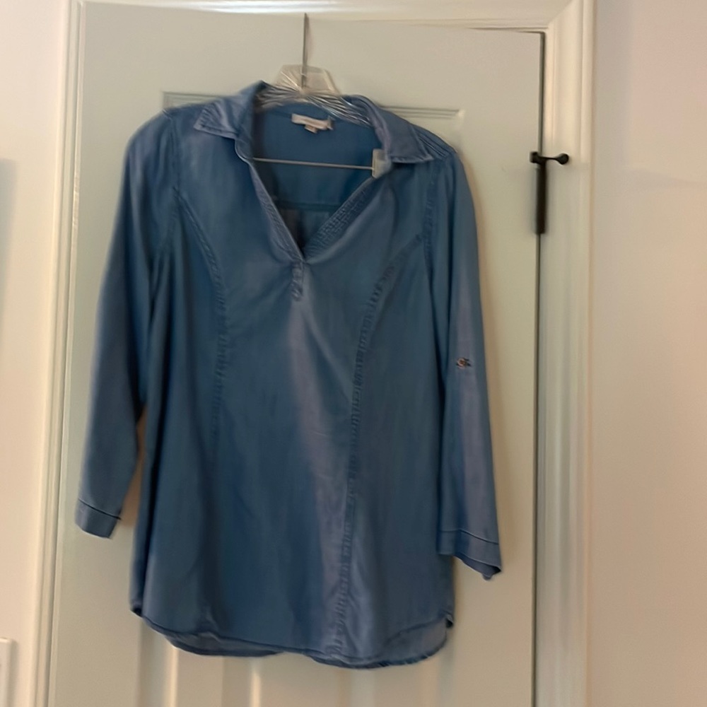 Emberg Split Back Chambray Top